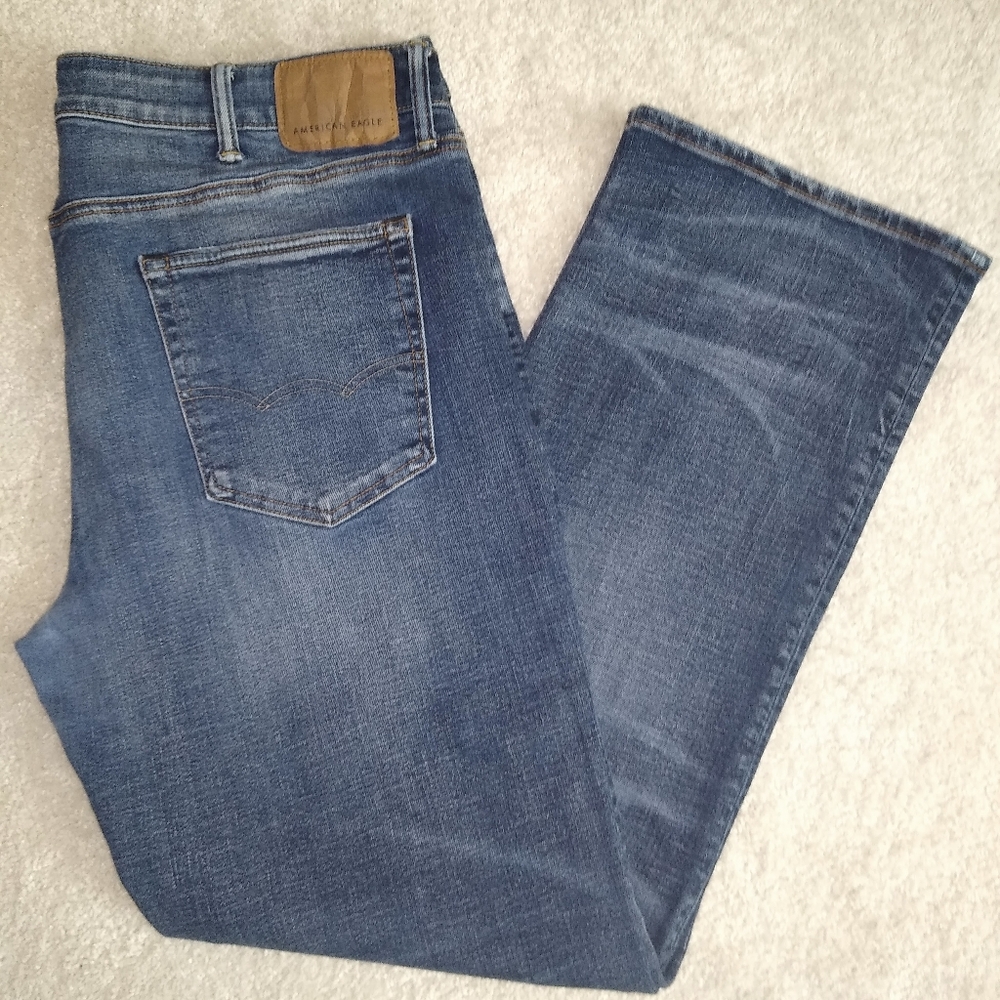 AMERICAN EAGLE BOOT BLUE JEANS 38 X 32